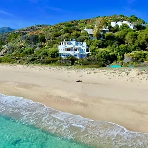 Beachfront House Sardegna Geremèas
